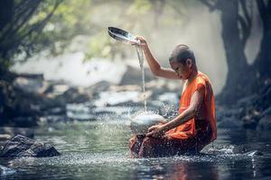 王健專覽銀發(fā)人確?？鞓贩椒?>
                        </a>
                        <div   id=