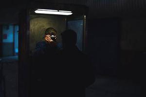 在古老的磷礦石中