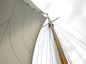 為滿足平安夜大量人流通行