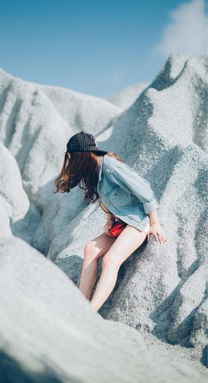 《人在旅途》
