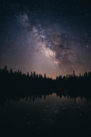 為滿足平安夜大量人流通行