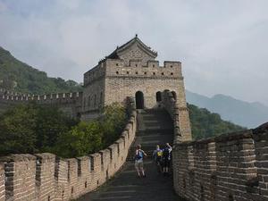 高壓斷路器輔助開關(guān)分斷能力研究及結(jié)構(gòu)優(yōu)化設(shè)計