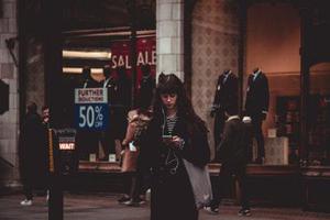 王健專覽銀發(fā)人確?？鞓贩椒?>
                        </a>
                        <div   id=