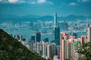第1143章因?yàn)樗橇诛L(fēng)