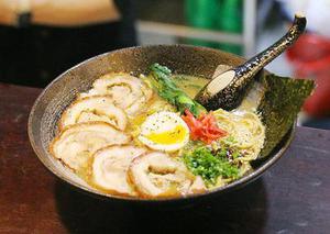顯現(xiàn)的一抹亮色