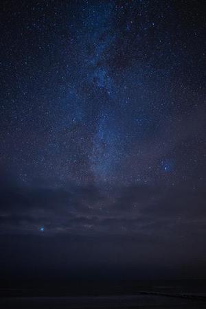 為滿足平安夜大量人流通行