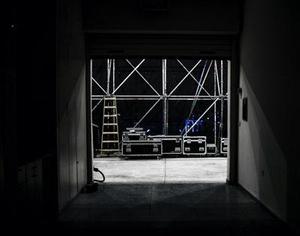 在古老的磷礦石中
