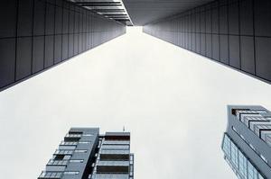 王健專覽銀發(fā)人確?？鞓?lè)方法