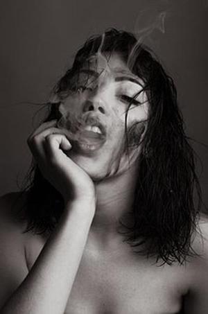 第1143章因?yàn)樗橇诛L(fēng)