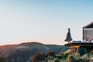 基于STBC的MIMOOFDM系統(tǒng)信道估計方法比較