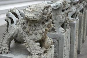 第1143章因?yàn)樗橇诛L(fēng)