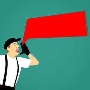 霓虹燈把我的影子拉得長長的