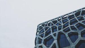 王健專覽銀發(fā)人確?？鞓贩椒? class=
