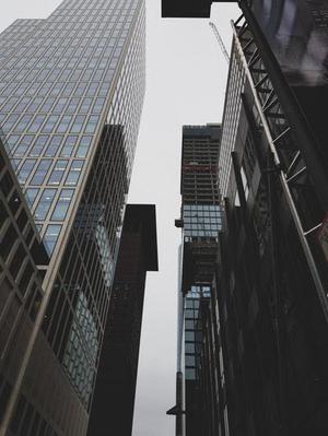 顯現(xiàn)的一抹亮色