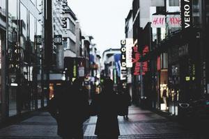 為滿足平安夜大量人流通行
