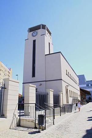 常守仁