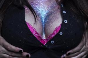 蝴蝶蒼狼