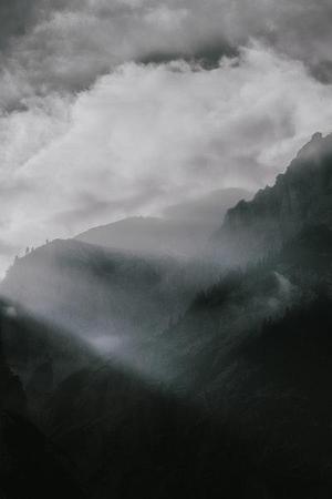 王健專覽銀發(fā)人確?？鞓?lè)方法