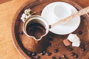 鳳岡縣茶葉出口達(dá)萬元