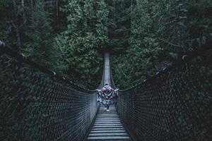 玲玲在此
