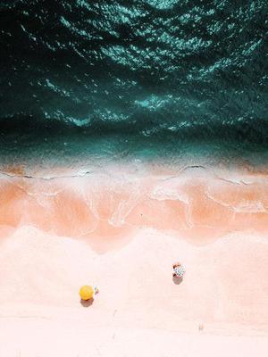 海灘幽靈