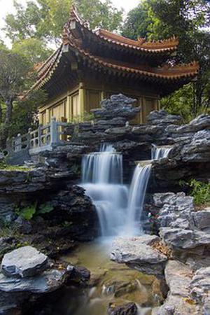 唐創(chuàng)堅(jiān)